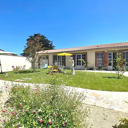 Apartment Myrtilles - Et Commerces A Proximite